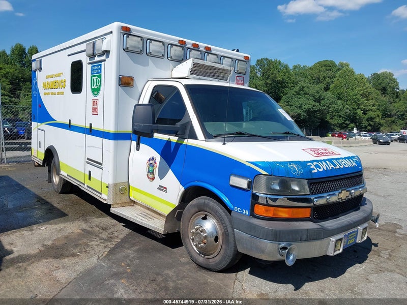 2014 Chevrolet Express Cutaway 4500 Diesel White vin: 1GB6G5CL2E1109557