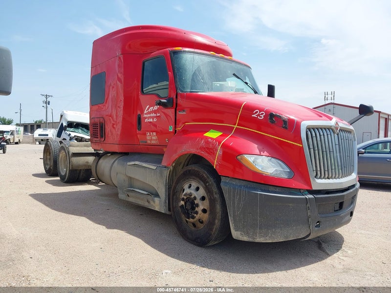 2020 International Lt   Red vin: 3HSDZAPR1LN800312