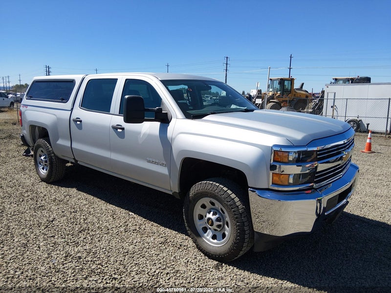 2018 Chevrolet Silverado 3500hd Wt Silver vin: 1GC4KYCG2JF274298