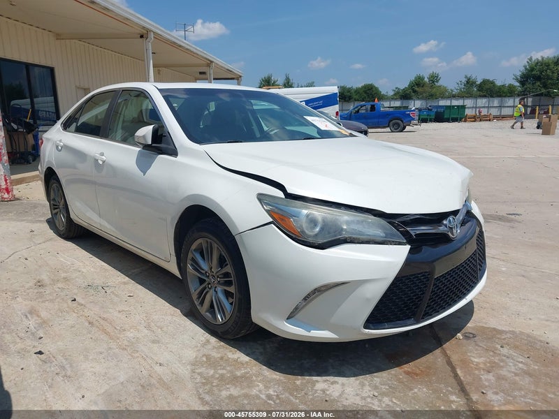 2016 Toyota Camry Se White vin: 4T1BF1FK8GU180221