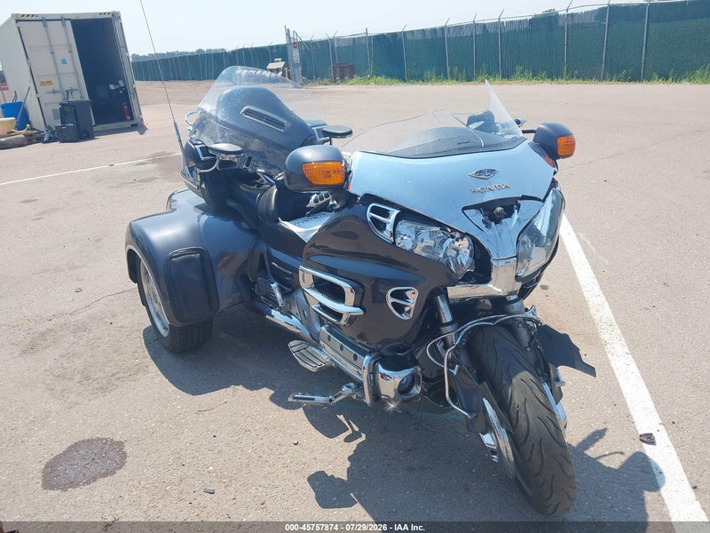 2005 Honda Gl1800   Серый vin: 1HFSC47095A407416