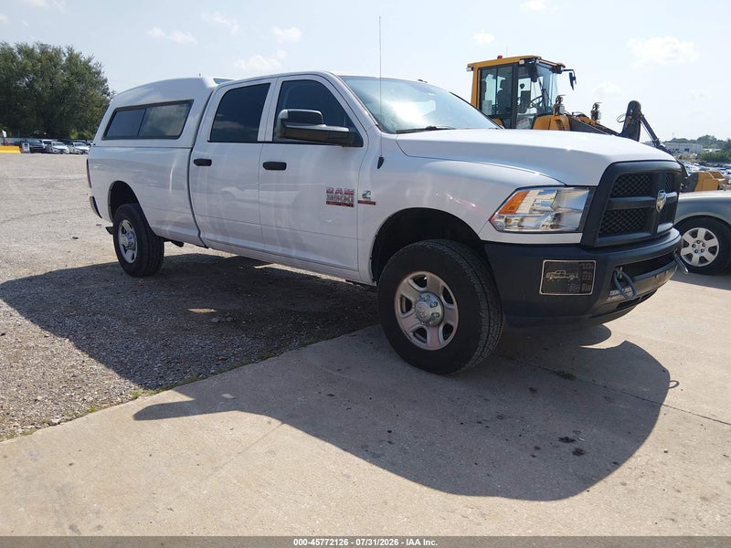 2017 Ram 3500 Tradesman  4x4 8' Box White vin: 3C63R3GL1HG710513