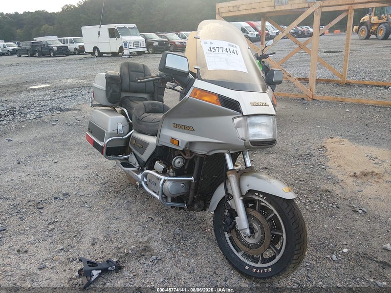 1986 Honda Gl1200 A Silver vin: 1HFSC142XGA216014