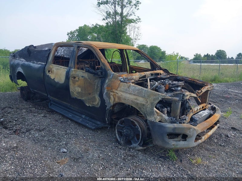 2025 Ram 3500 Tradesman  4x4 8' Box Черный vin: 3C63R3GL7SG584696