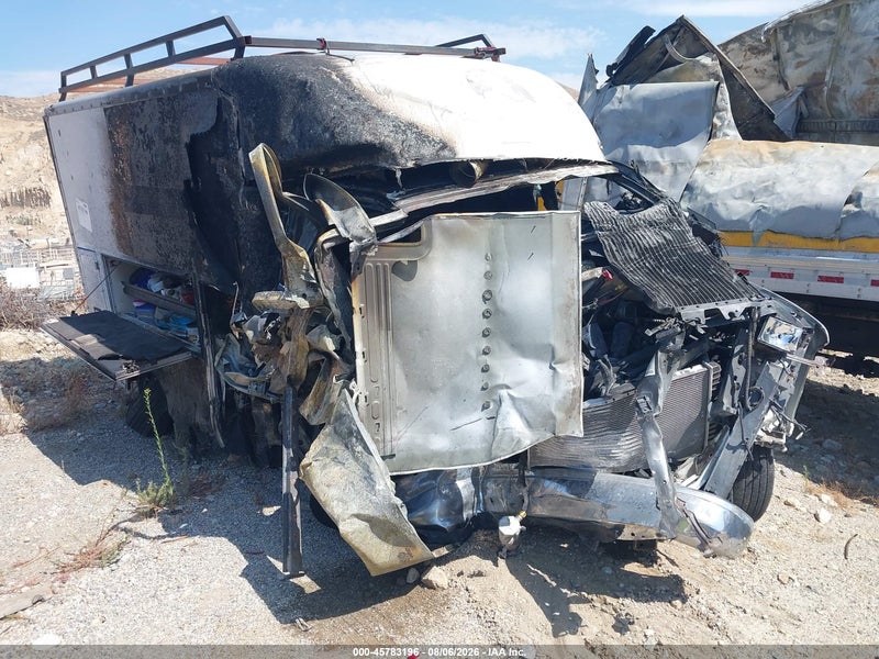 2000 Chevrolet Express Comm Cutaway   White vin: 1GBHG31R5Y1276343