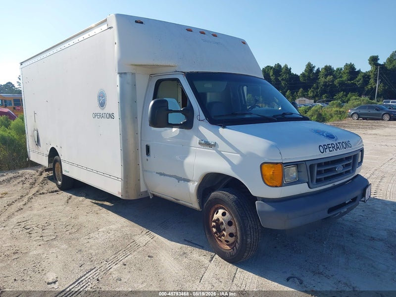 2006 Ford E-350 Cutaway   White vin: 1FDWE35L56DA92168