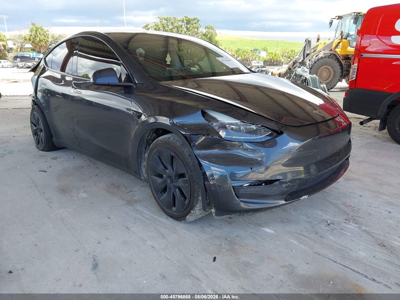 2025 Tesla Model Y Long Range Dual Motor Rear-wheel Drive Black vin: 7SAYGDED2SF229806