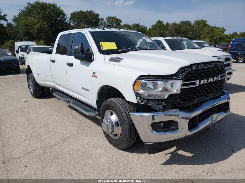 2024 Ram 3500 Big Horn  4x4 8' Box White vin: 3C63RRHL8RG358145