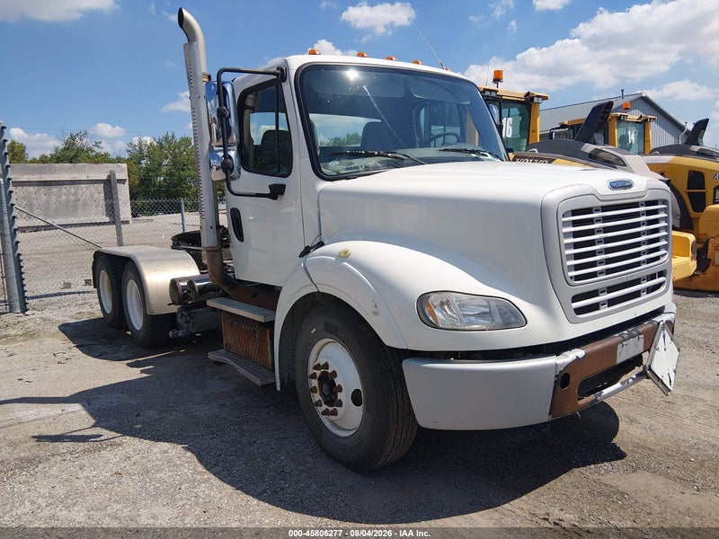 2013 Freightliner M2 112 Medium Duty White vin: 1FUJC5DV6DHBY8895