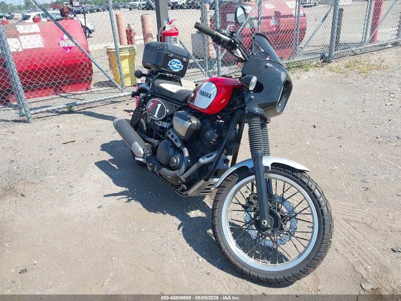 2017 Yamaha Scr950   Red vin: JYAVN08E1HA000159