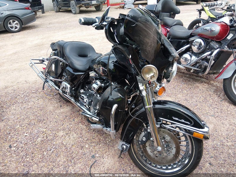 2010 Harley-davidson Flhtcu   Black vin: 1HD1FC413AB660464