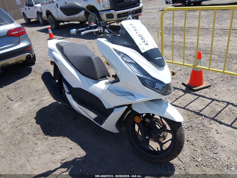 2022 Honda Ww150   White vin: RLHKF4702NY101022