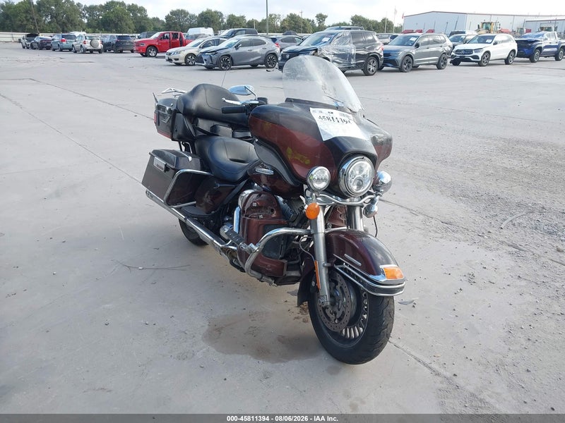 2011 Harley-davidson Flhtk   Burgundy vin: 1HD1KEM11BB608002
