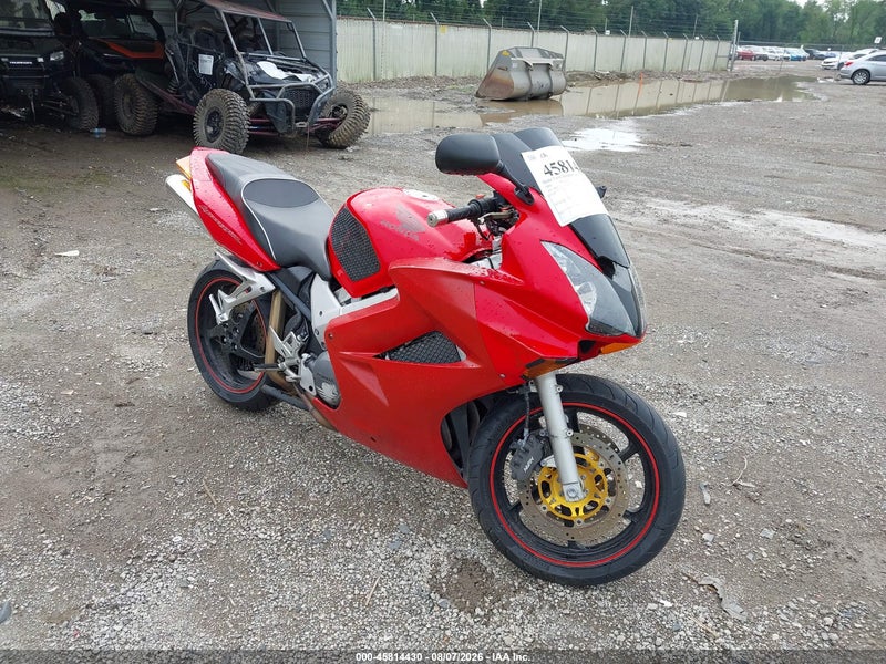 2002 Honda Vfr800   Красный vin: JH2RC461X2M400642