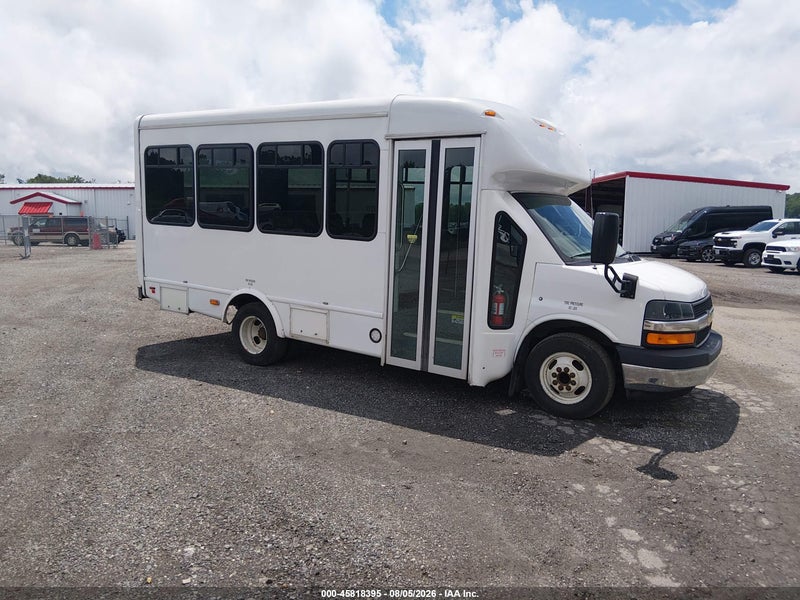 2015 Chevrolet Express Cutaway 3500 Diesel White vin: 1GB3G2BL7F1160749