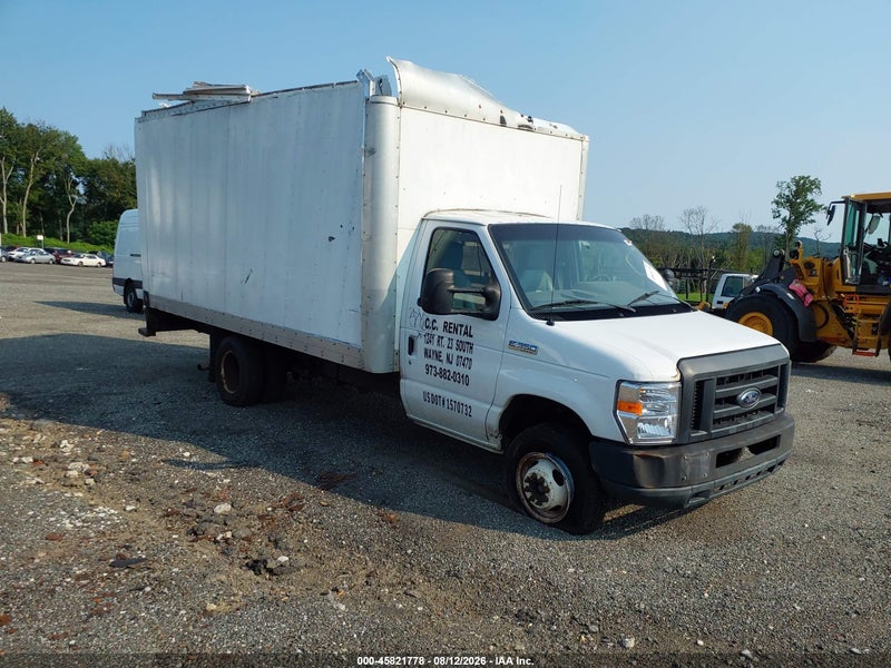 2018 Ford E-350 Cutaway   White vin: 1FDWE3FS3JDC23032