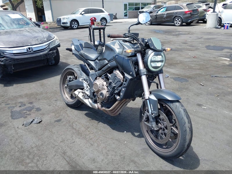 MLHRH0257M5200386