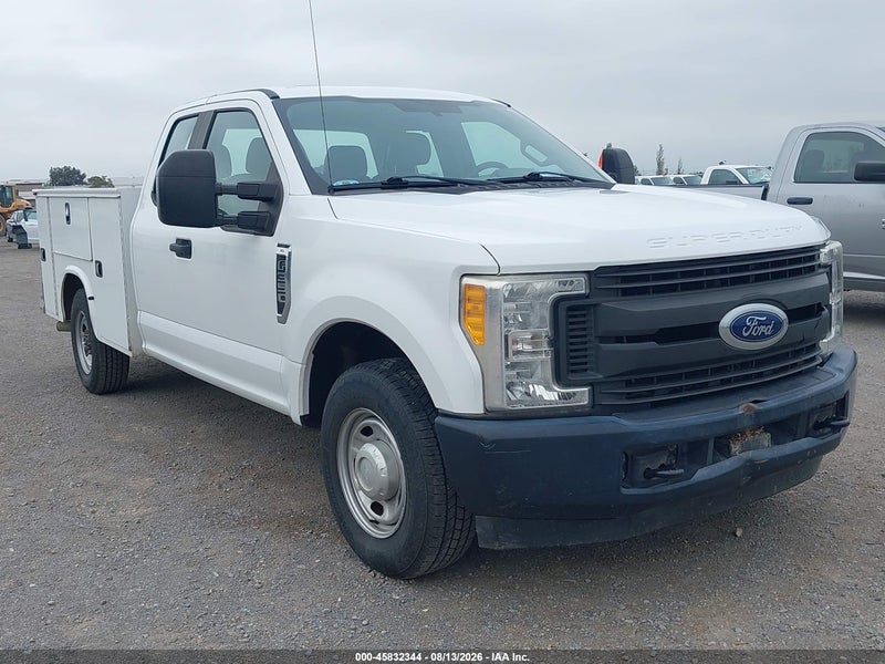 2017 Ford F-350 Xl White vin: 1FD8X3A68HEE29044