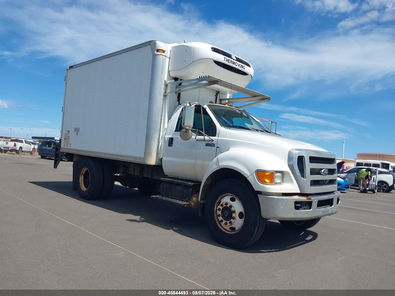 2012 Ford F-750 Xl/xlt White vin: 3FRNF7FJ2CV295646