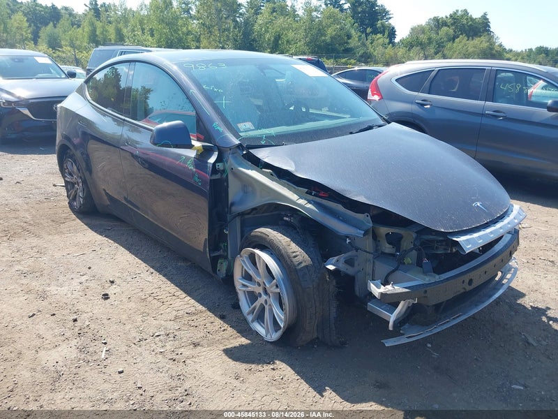 2023 Tesla Model Y Awd/long Range Dual Motor All-wheel Drive Gray vin: 7SAYGAEE3PF895166
