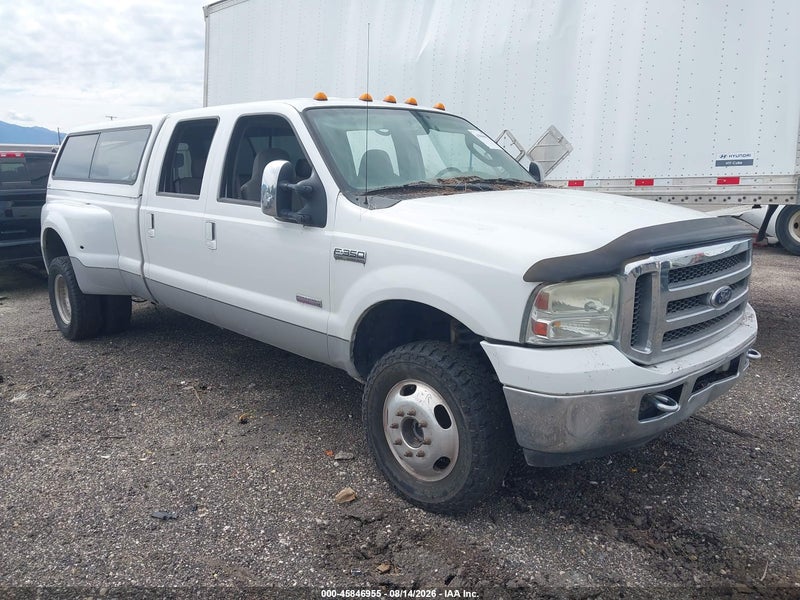 2007 Ford F-350 Lariat/xl/xlt White vin: 1FTWW33P07EA81551