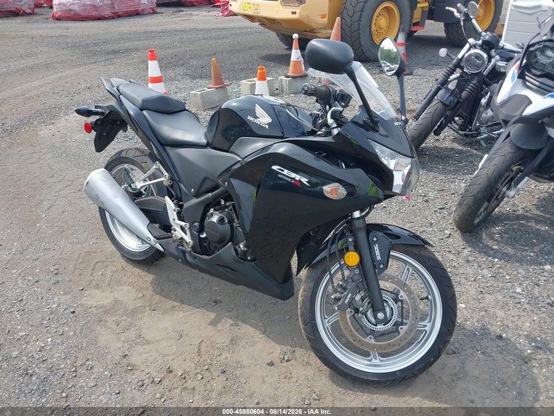 MLHMC4115C5200853