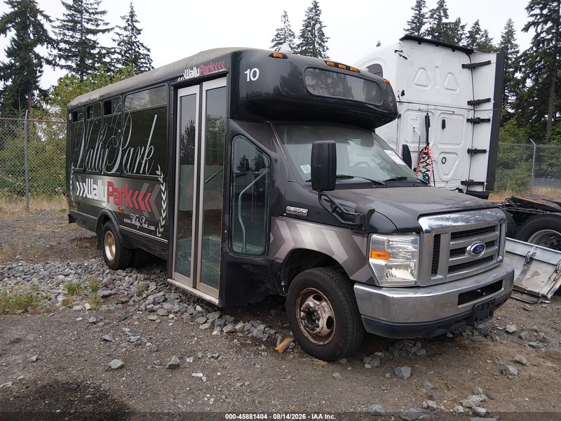 2011 Ford E-350 Cutaway   Black vin: 1FDEE3FSXBDA14870