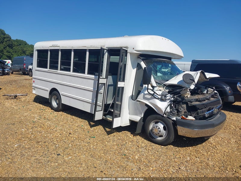 2014 Chevrolet Express Cutaway 3500 White vin: 1GB3G3BG7E1134028