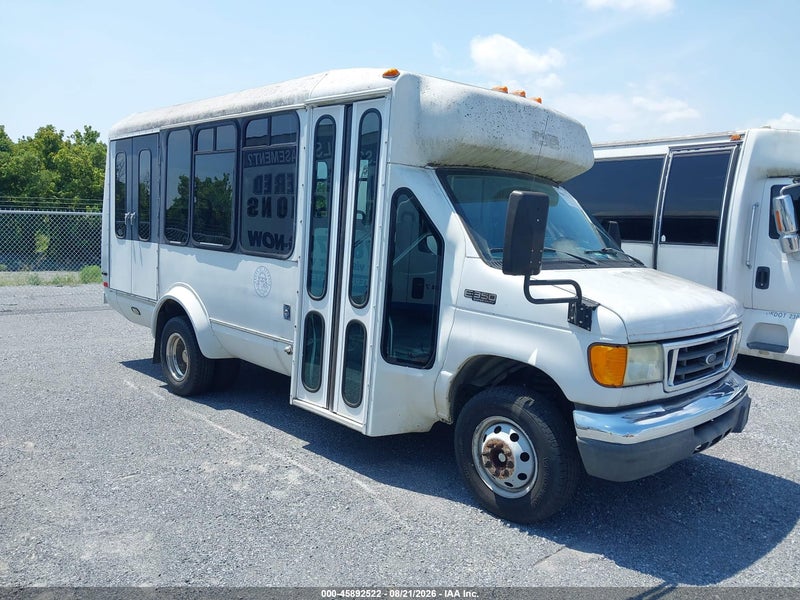 2004 Ford E-350 Cutaway Standard vin: 1FDWE35LX4HB18155