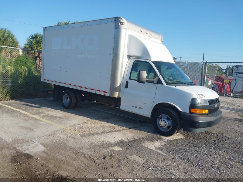 2020 Chevrolet Express Cutaway Work Van White vin: 1GB3GSCG5L1143283