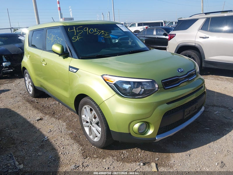 2018 Kia Soul + Green vin: KNDJP3A58J7893345