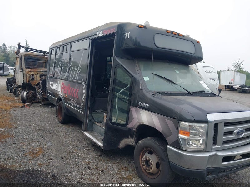 2011 Ford E-350 Cutaway   Black vin: 1FDEE3FS3BDA14872