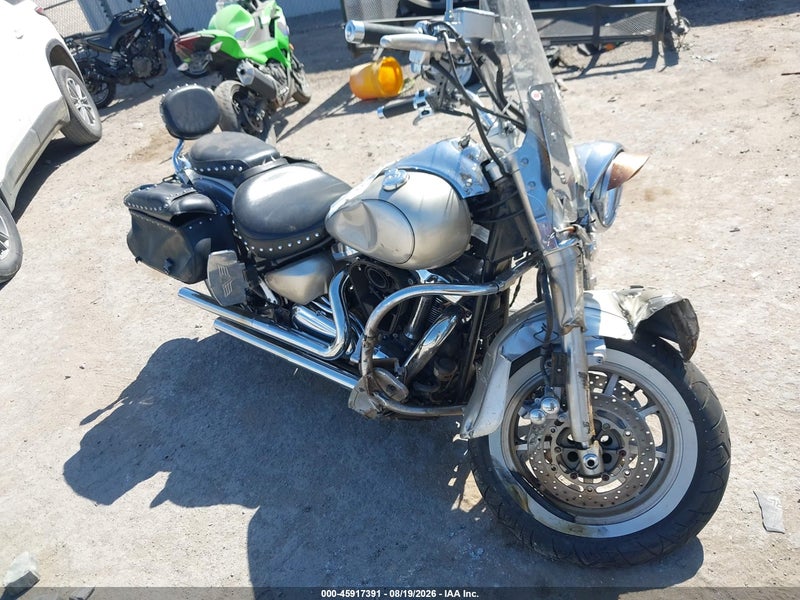 2005 Yamaha Xv1700 A Silver vin: JYAVP17E65A014278