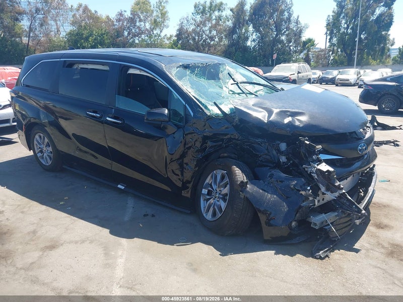 2025 Toyota Sienna Xle vin: 5TDYRKEC8SS243112