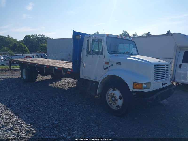 1999 International 4000 4700 Белый vin: 1HTSCAAM3XH576431