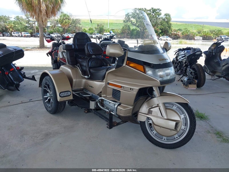 1989 Honda Gl1500   Gold vin: 1HFSC2205KA100039