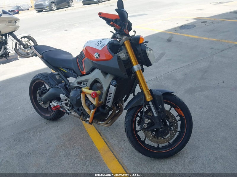 2014 Yamaha Fz09 C Orange vin: JYARN33Y8EA000398