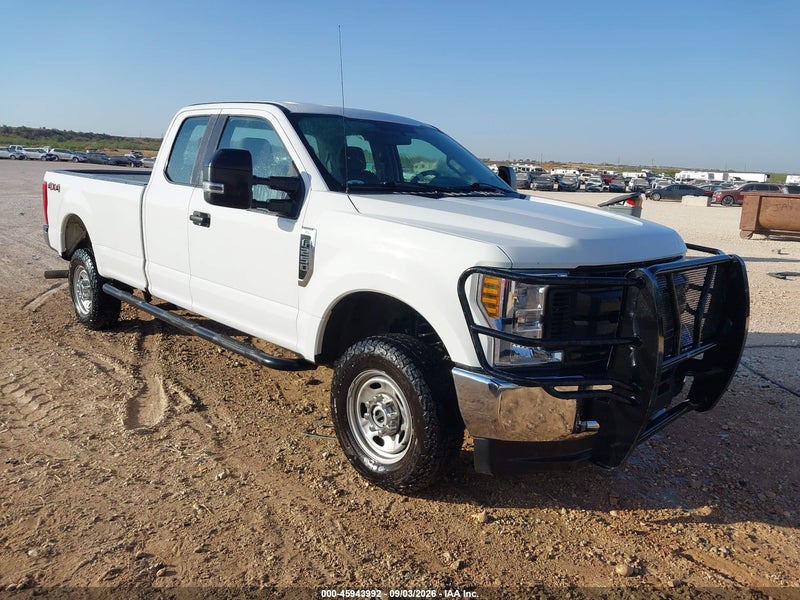 2018 Ford F-250 Xl Белый vin: 1FT7X2B60JEC22193