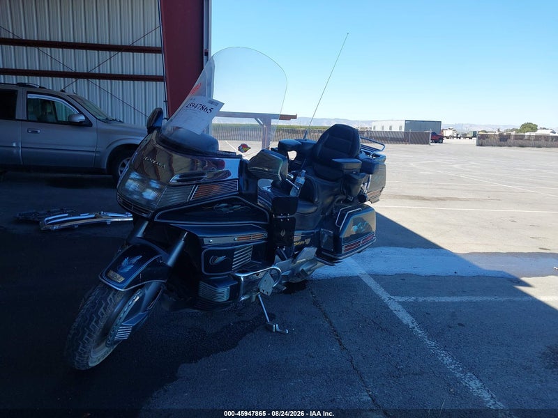 1989 Honda Gl1500   Blue vin: 1HFSC2200KA103219