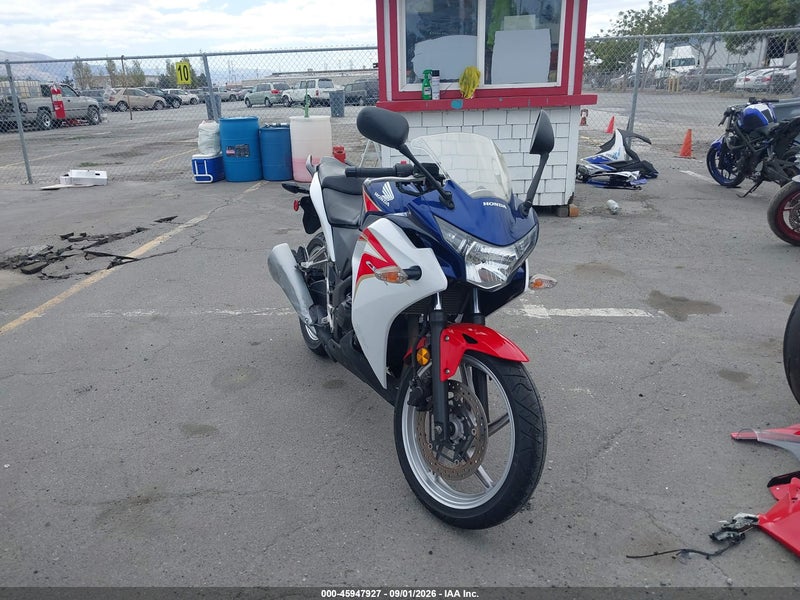2012 Honda Cbr250 R Black vin: MLHMC4101C5206642