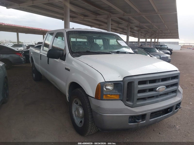 2005 Ford F-350 Lariat/xl/xlt White vin: 1FTWW30515EC08209
