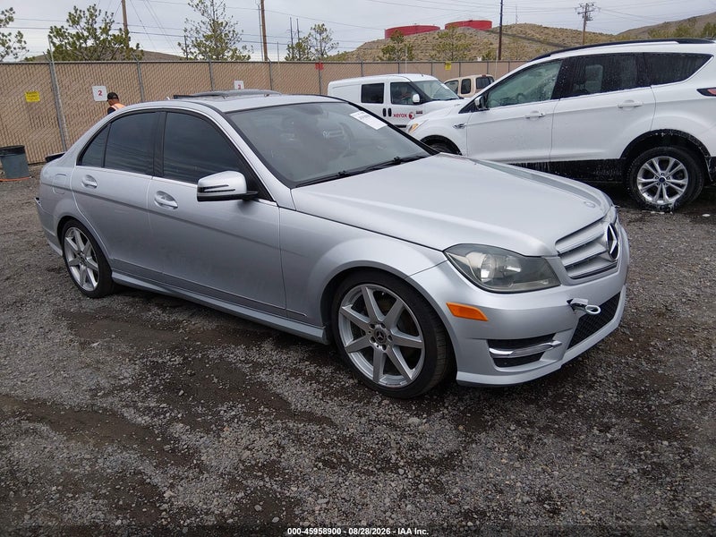WDDGF8BB6CR209405