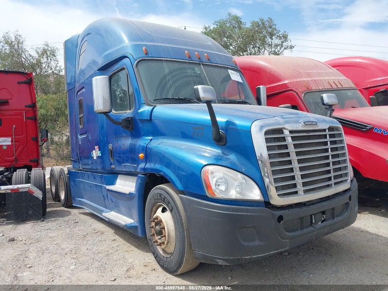 2017 Freightliner Cascadia 125   Blue vin: 3AKJGLDR3HSHZ6621