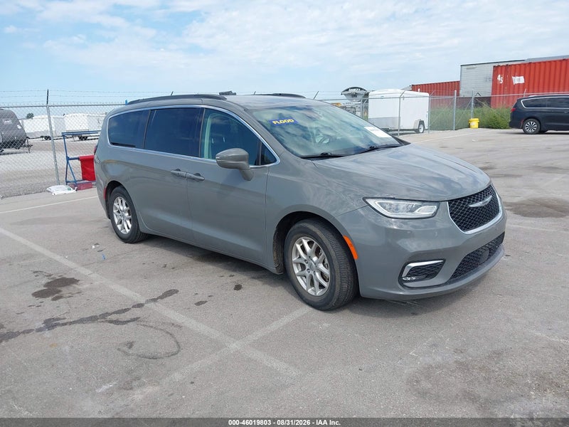 2022 Chrysler Pacifica Touring L vin: 2C4RC1BG2NR188189