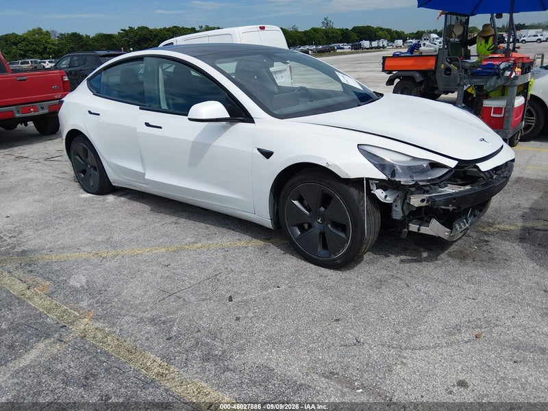 2022 Tesla Model 3 Rear-wheel Drive White vin: 5YJ3E1EA1NF102700