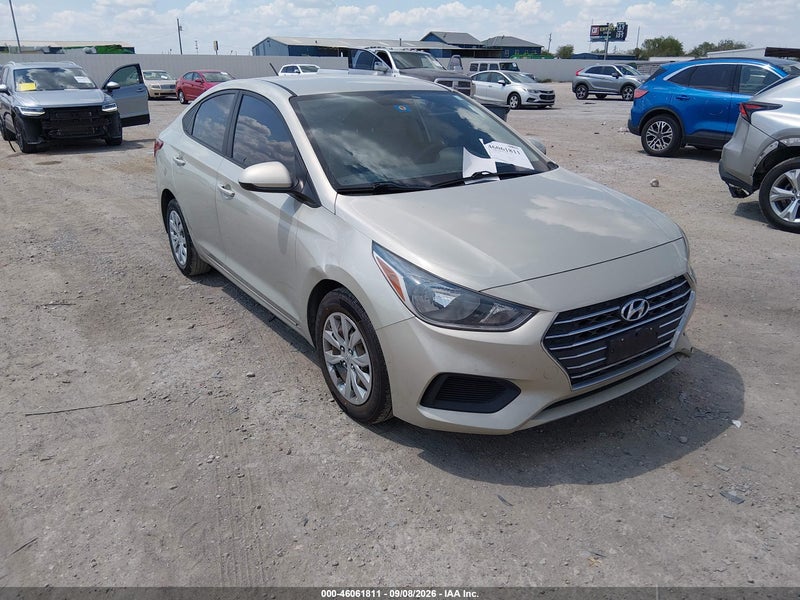 2019 Hyundai Accent Se Champagne vin: 3KPC24A3XKE055122
