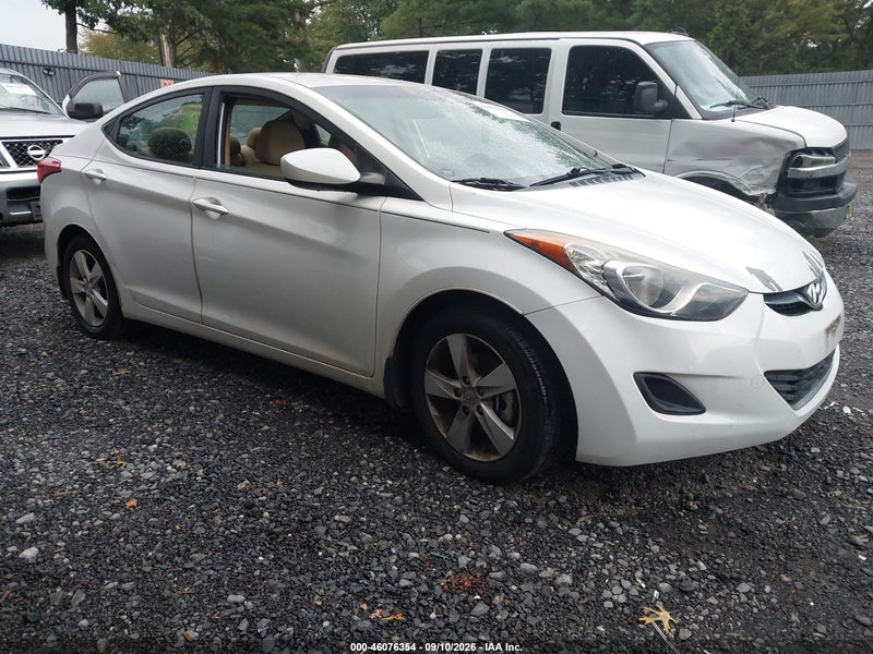 2013 Hyundai Elantra Gls vin: 5NPDH4AE5DH403475