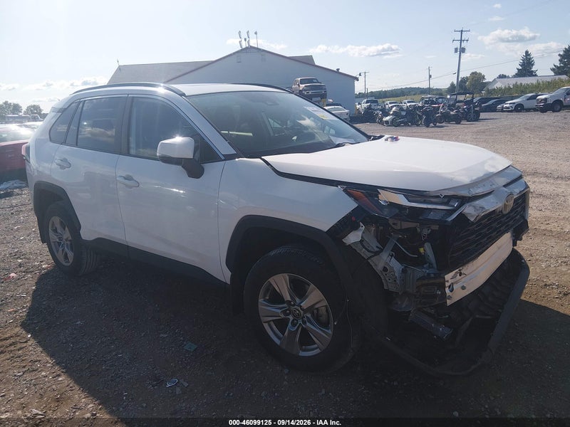 2025 Toyota Rav4 Xle White vin: 2T3P1RFV5SC516552