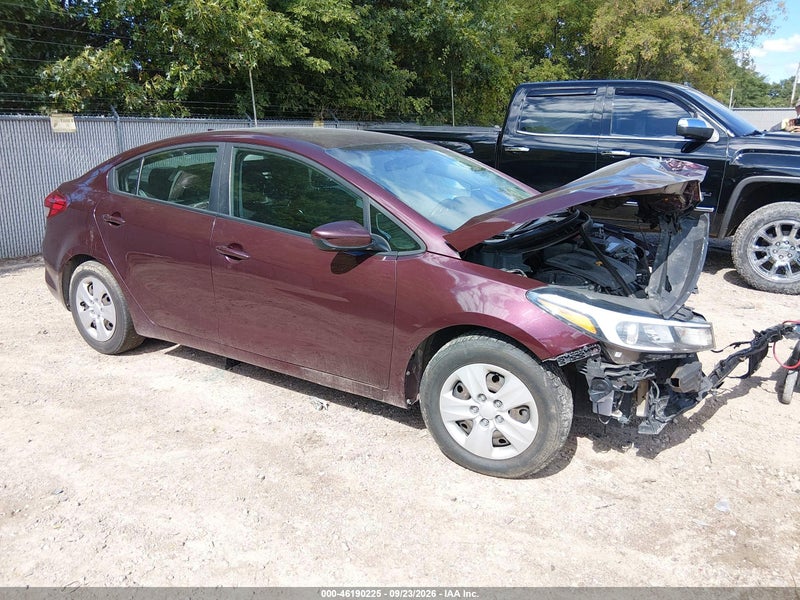 2017 Kia Forte Lx vin: 3KPFK4A7XHE158209