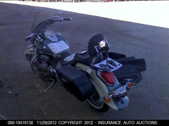 2011 SUZUKI VL800 JS1VS55AXB2101367